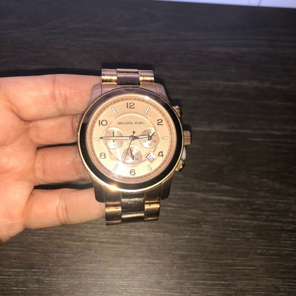 Michael Kors watch - Picture 4 of 4